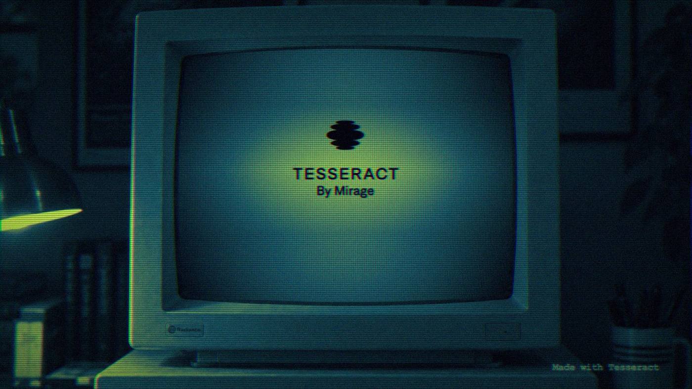 Постер Tesseract: старый монитор на столе в кислотной обработке